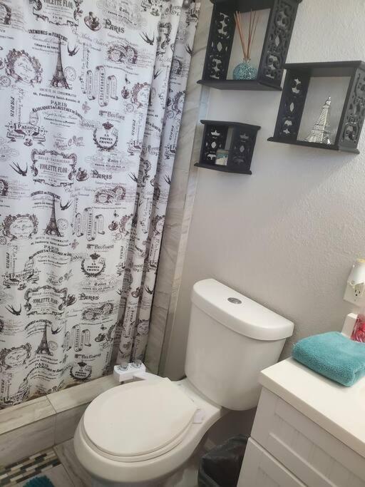 Spacious West El Paso 19 Min From Airport, Fort Bliss Military Base Exteriör bild