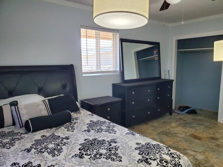 Spacious West El Paso 19 Min From Airport, Fort Bliss Military Base Exteriör bild